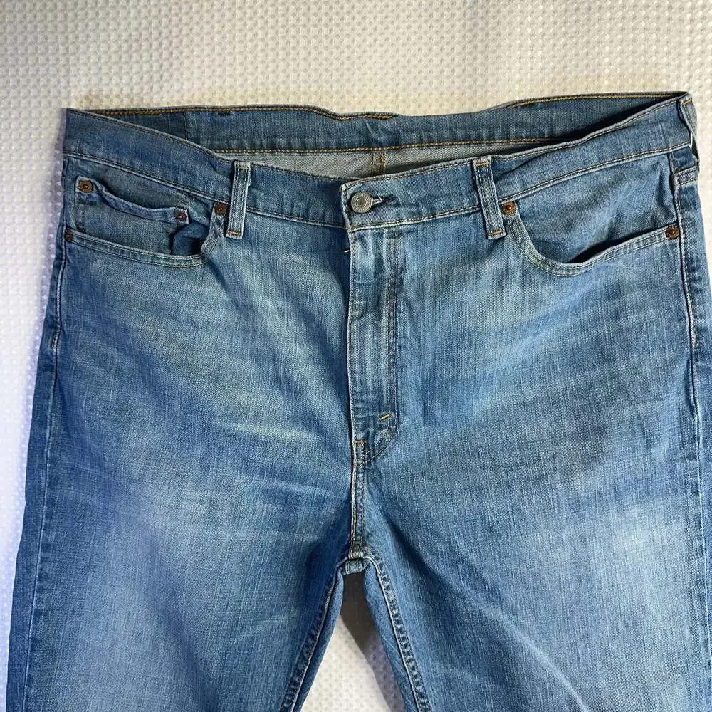 514™ Straight Fit Men's Jeans - Medium Wash